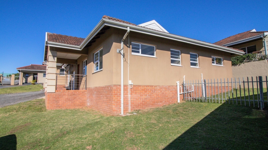3 Bedroom Property for Sale in Beacon Bay North Eastern Cape